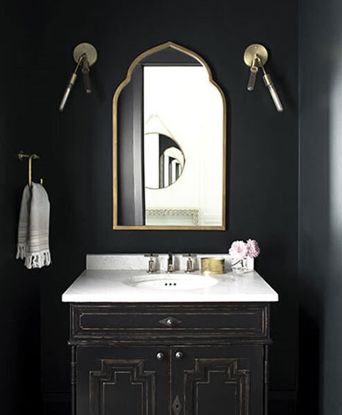 61719blackcarousel02modal494x650