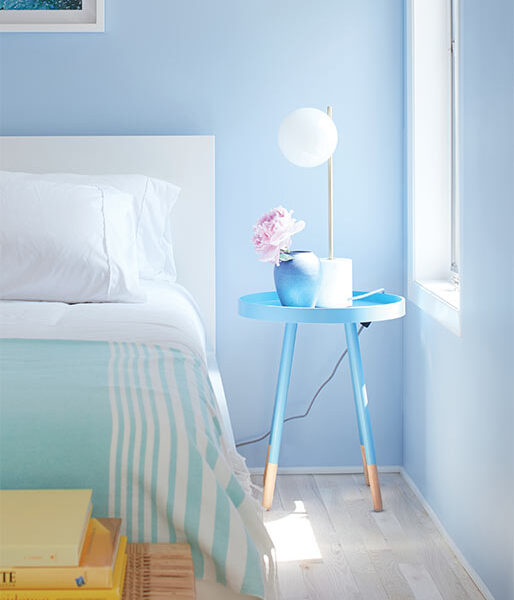 bright-blue-bedroom-inspiration_carousel_514x650