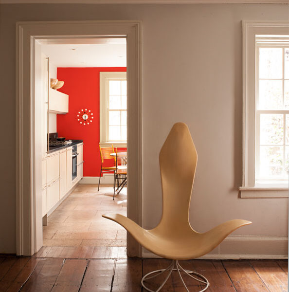 red carousel 05 modal 650