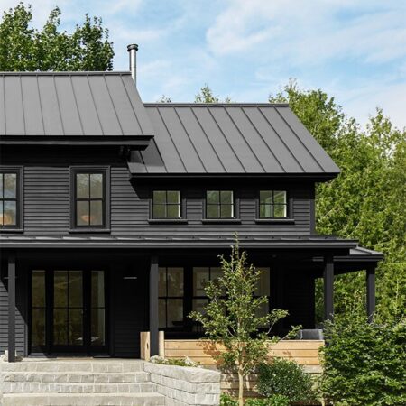black-painted-house-porch-stone-steps-640x640