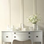 off white east facing room hero mobile 640x640